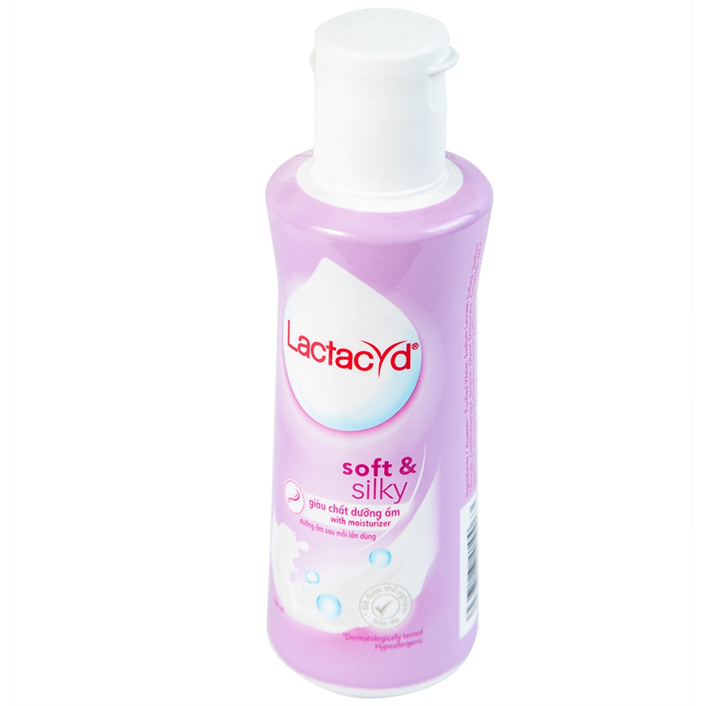Hình ảnh Dung dịch vệ sinh phụ nữ Lactacyd Soft And Silky hỗ trợ dưỡng ẩm, ngăn ngừa khô rát (150ml)