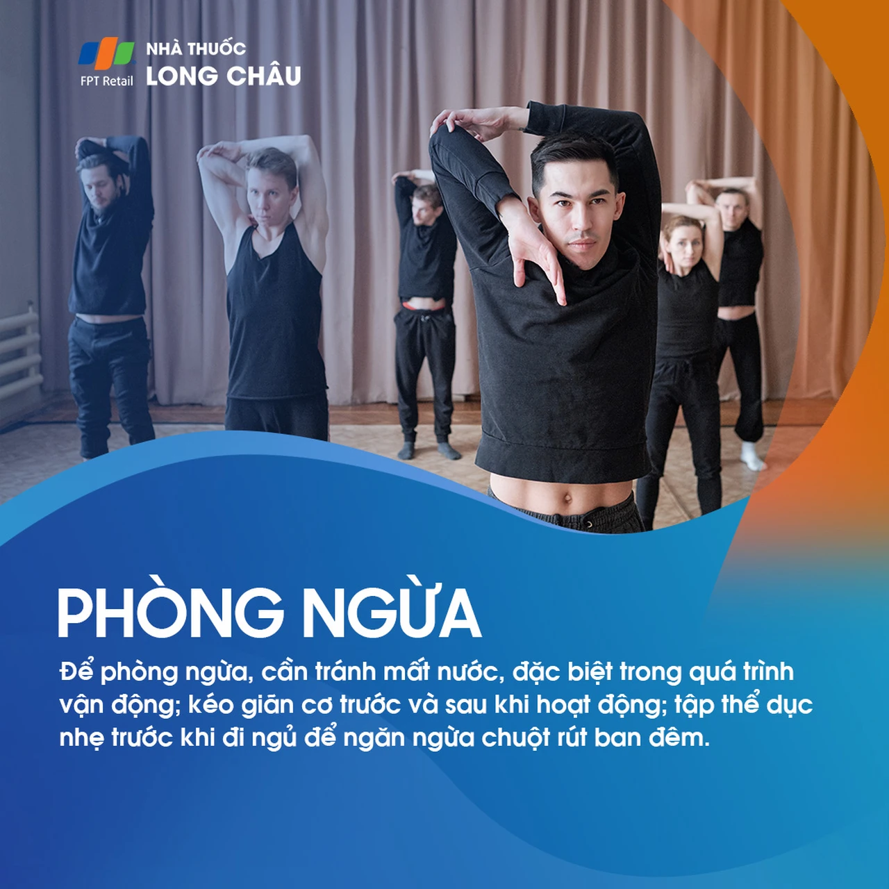 Uống đủ nước, giãn cơ trước – sau vận động và tập nhẹ trước khi ngủ