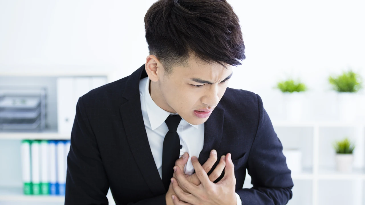 Nhồi máu cơ tim ở người trẻ là gì? Nguyên nhân, triệu chứng và cách phòng ngừa bệnh