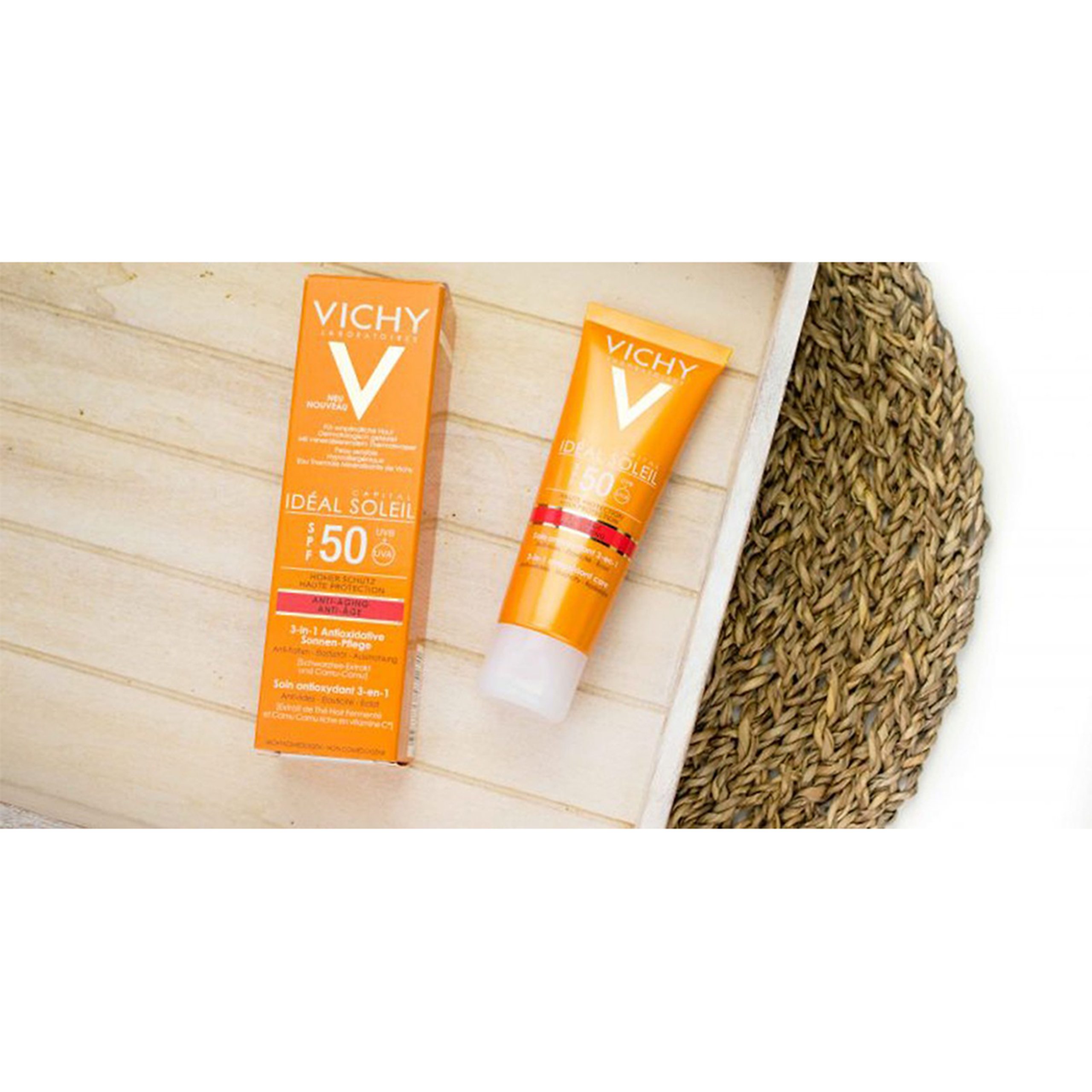 Kem chống nắng Vichy Idéal Soleil Anti-Age SPF50 bảo vệ da khỏi tác động có hại của ánh nắng mặt trời (50ml)
