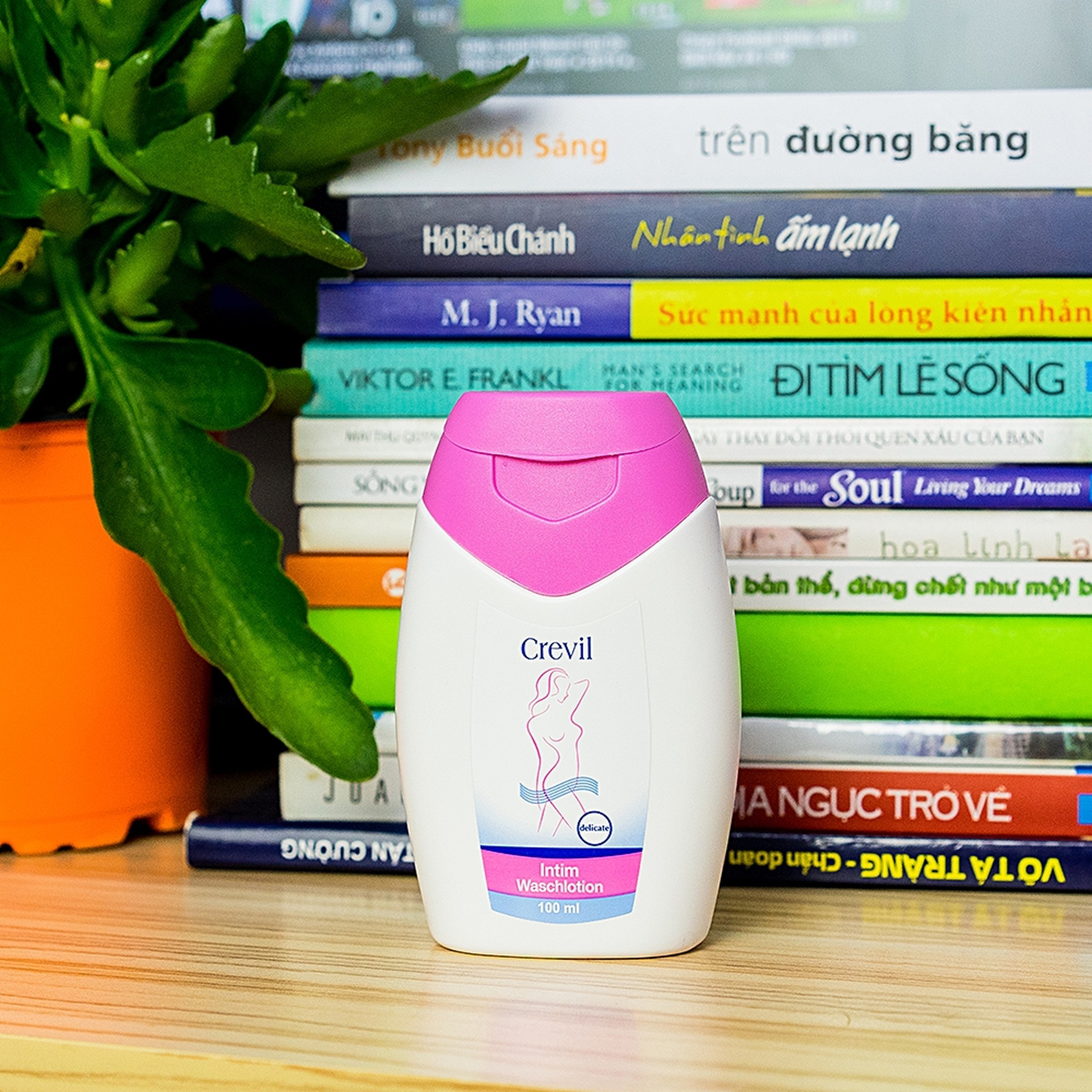 Dung dịch vệ sinh phụ nữ Crevil Intim Waschlotion chống viêm, cân bằng pH (100ml)