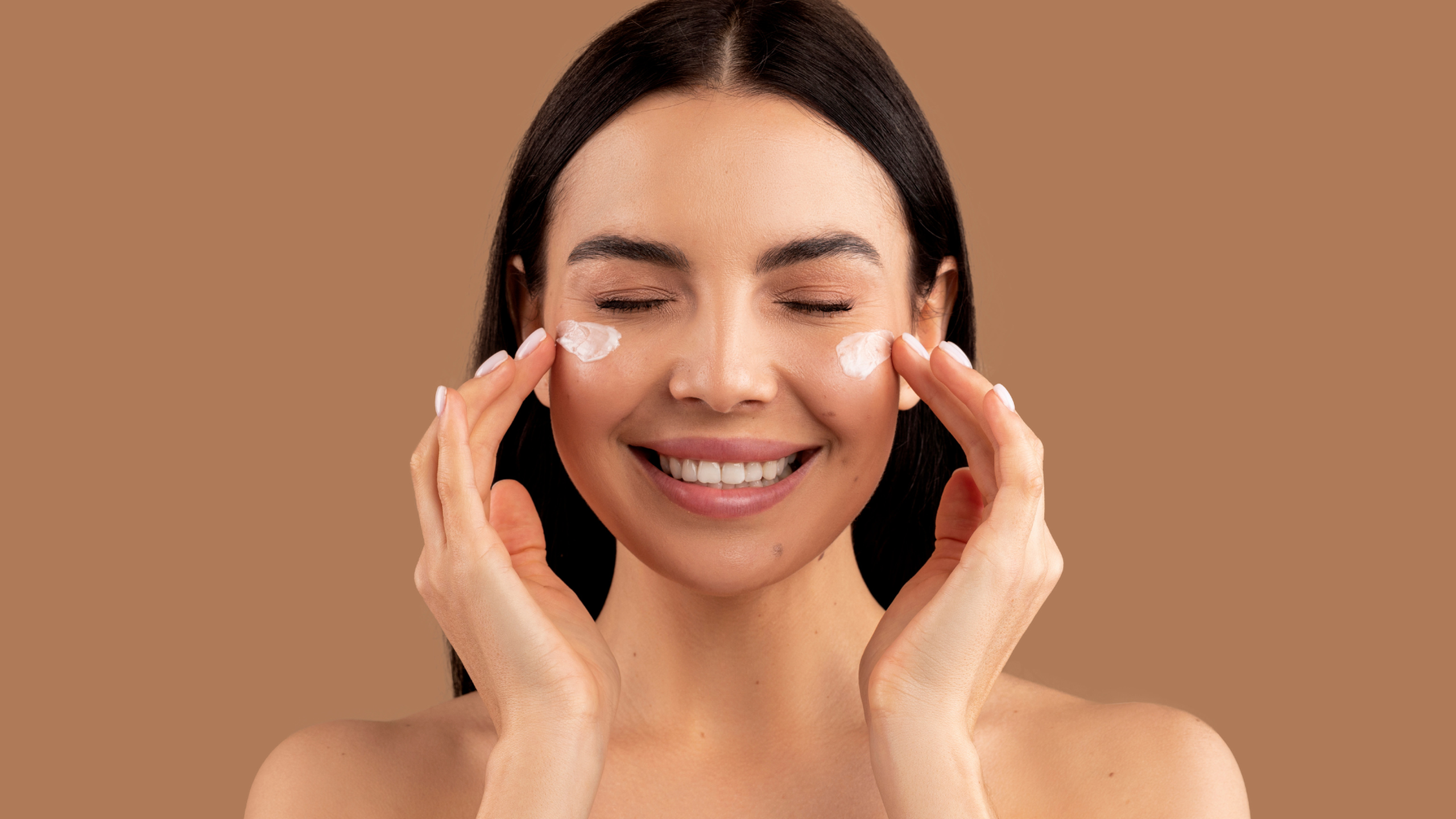 4 bí quyết giúp làn da luôn đều màu 1