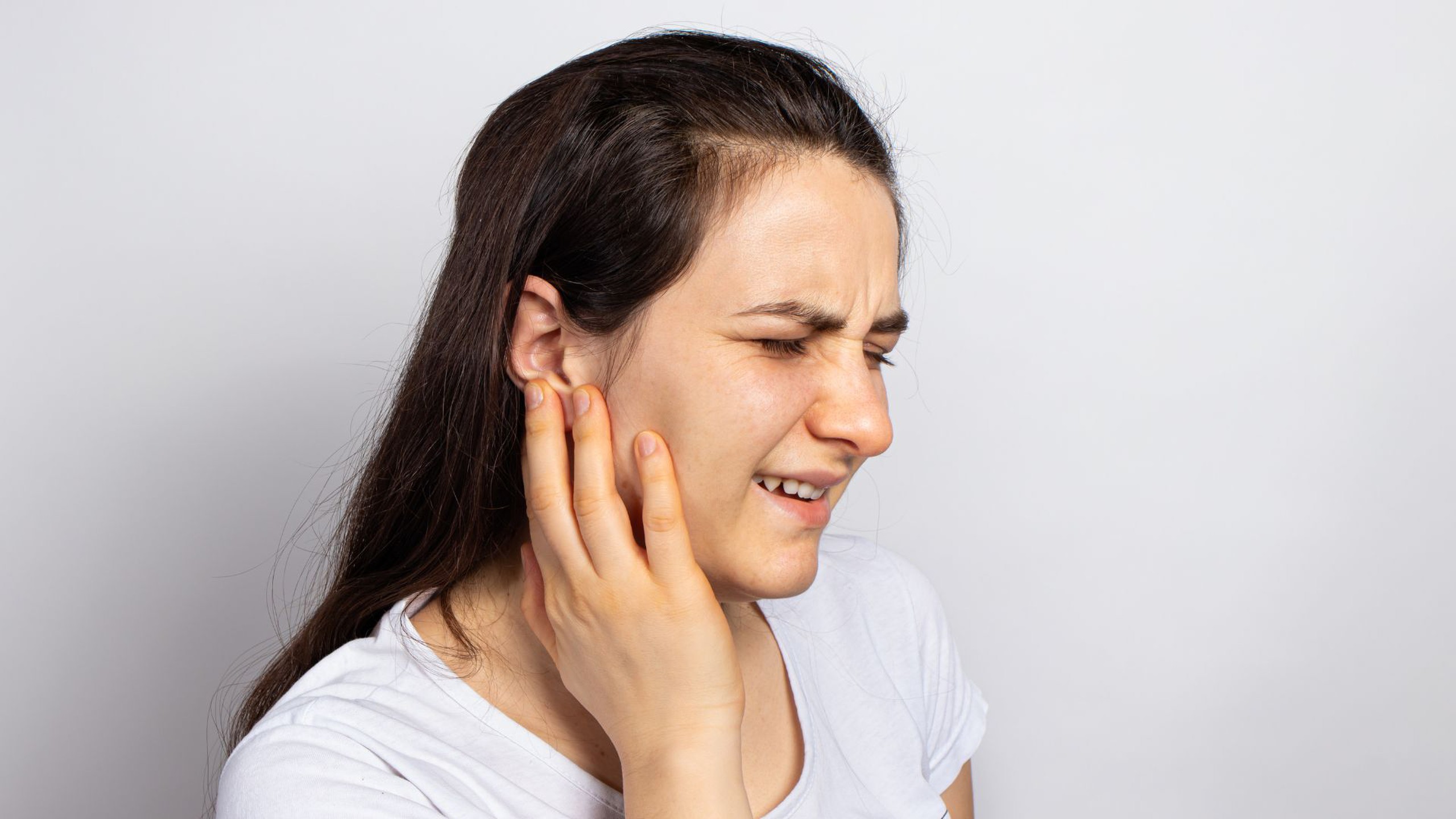Bị đau quai hàm gần tai bên phải là dấu hiệu bệnh gì? Phương pháp điều trị hiệu quả 