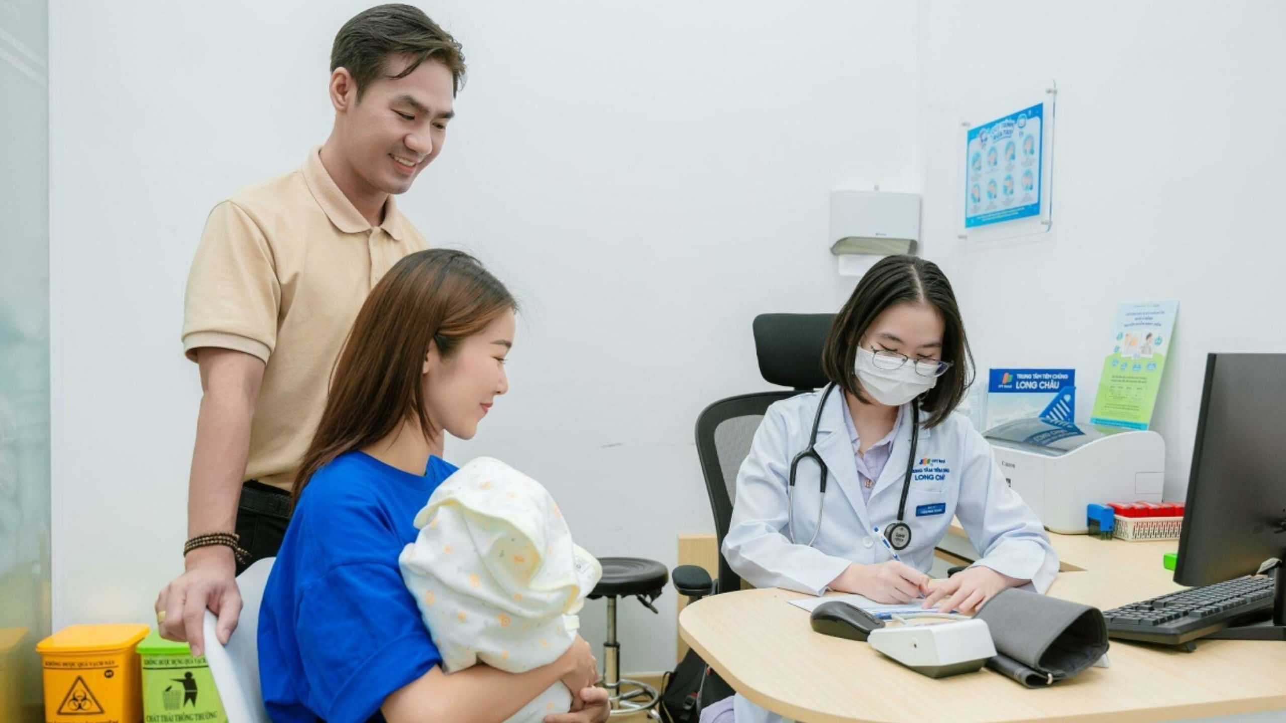 Tiêm phòng HIB cho trẻ​ quan trọng như thế nào? Cho trẻ tiêm phòng HIB khi nào?