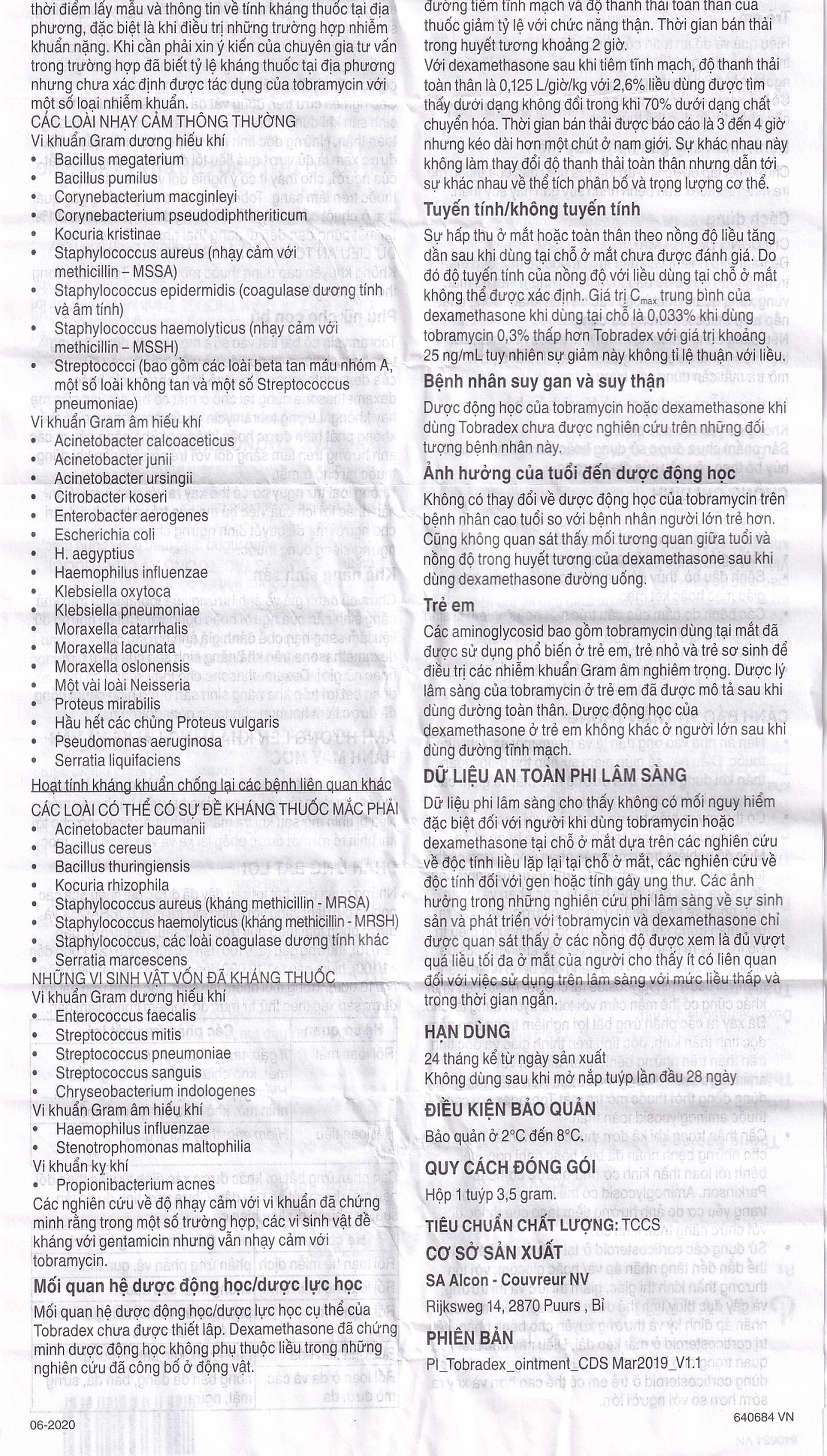 Thuốc mỡ tra mắt TobraDex Alcon điều trị viêm và nhiễm khuẩn (3,5g)