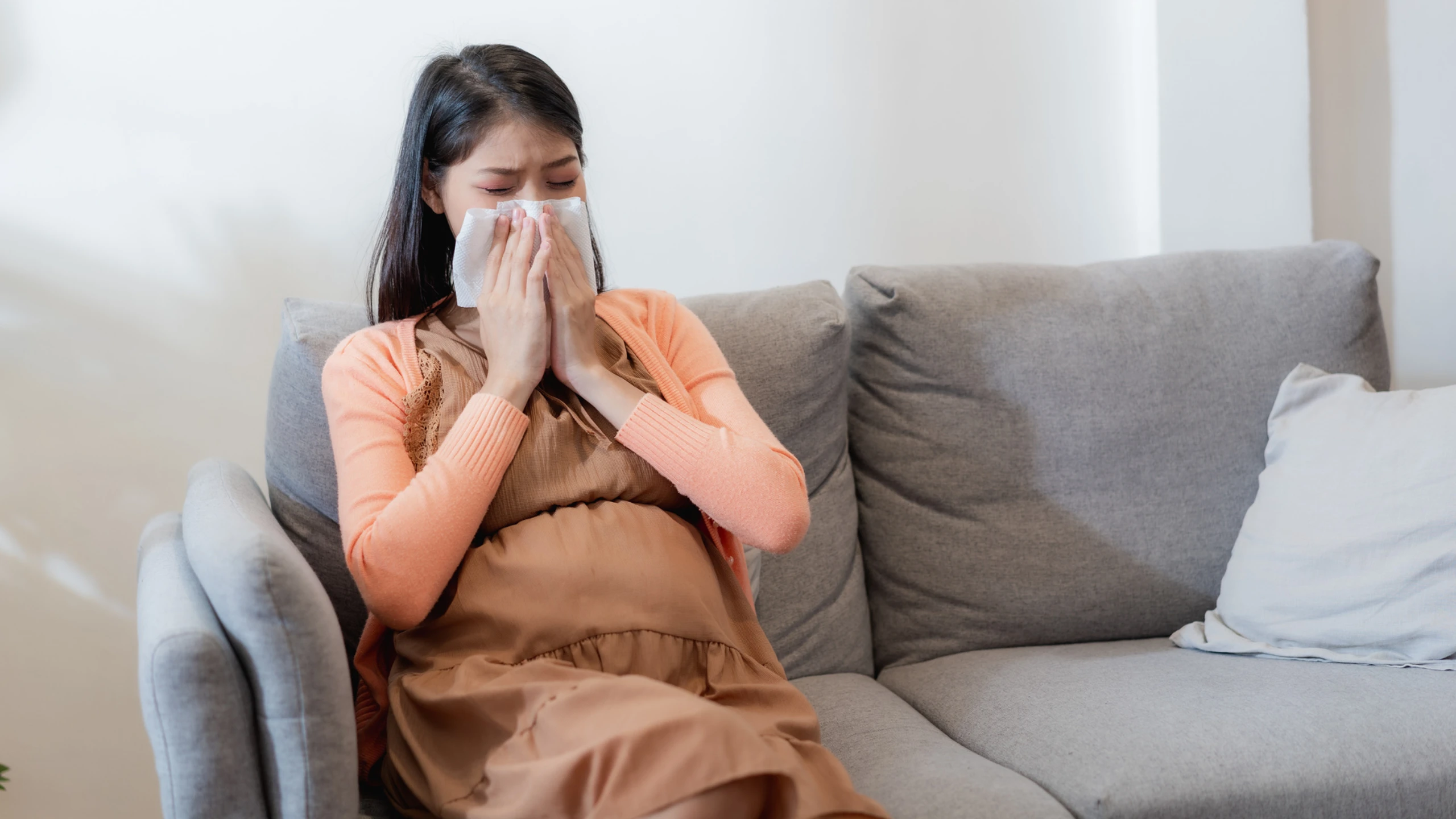 Bà bầu không được ngửi mùi gì để thai kỳ khỏe mạnh và an toàn?