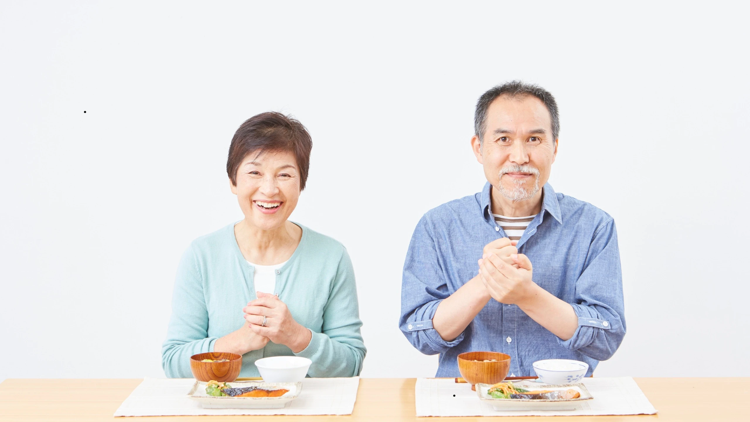 Một số loại thực phẩm giúp ngủ ngon cho người lớn tuổi mà bạn có thể tham khảo