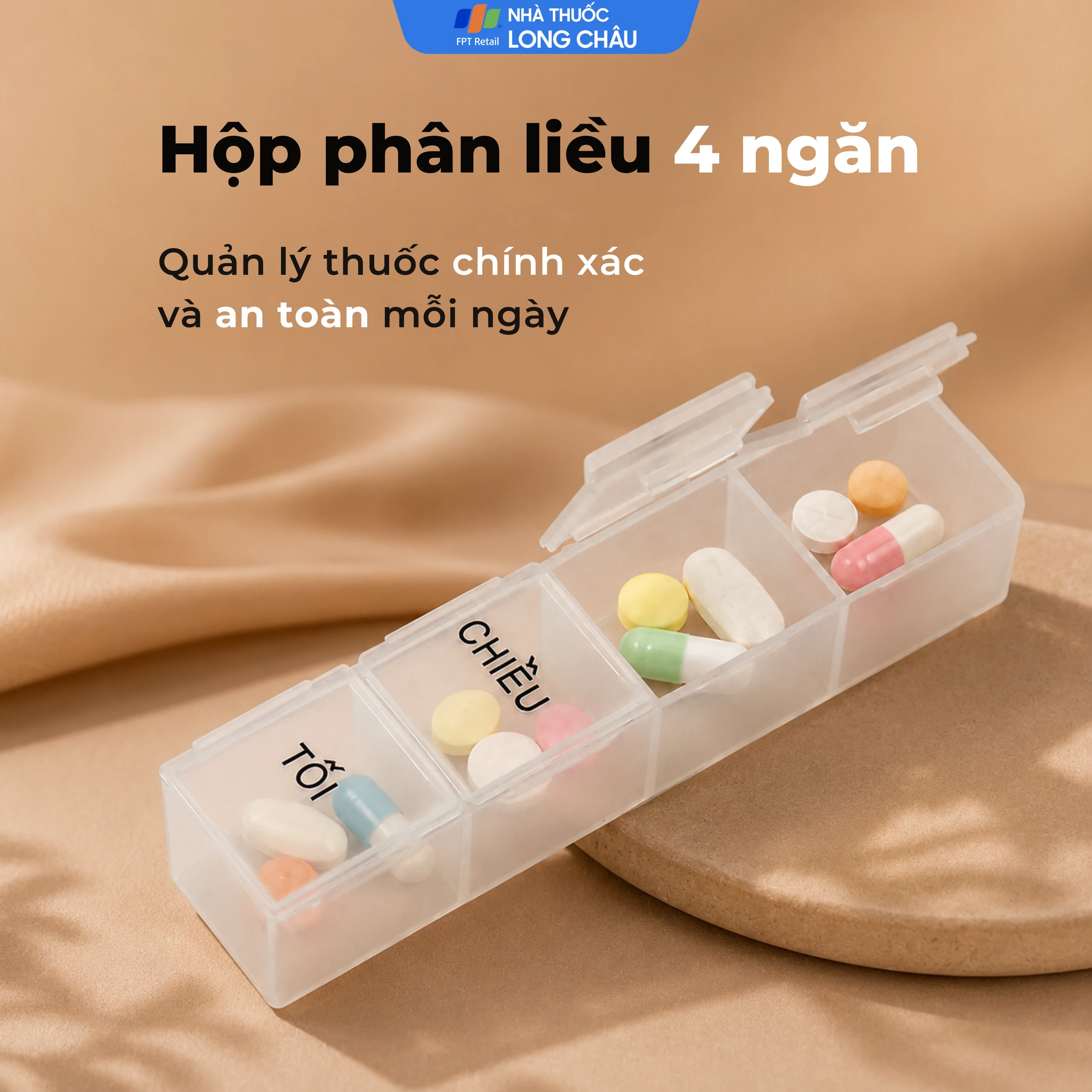 Hộp phân liều ngày 4 ngăn dài, nhỏ gọn, tiện dụng 2