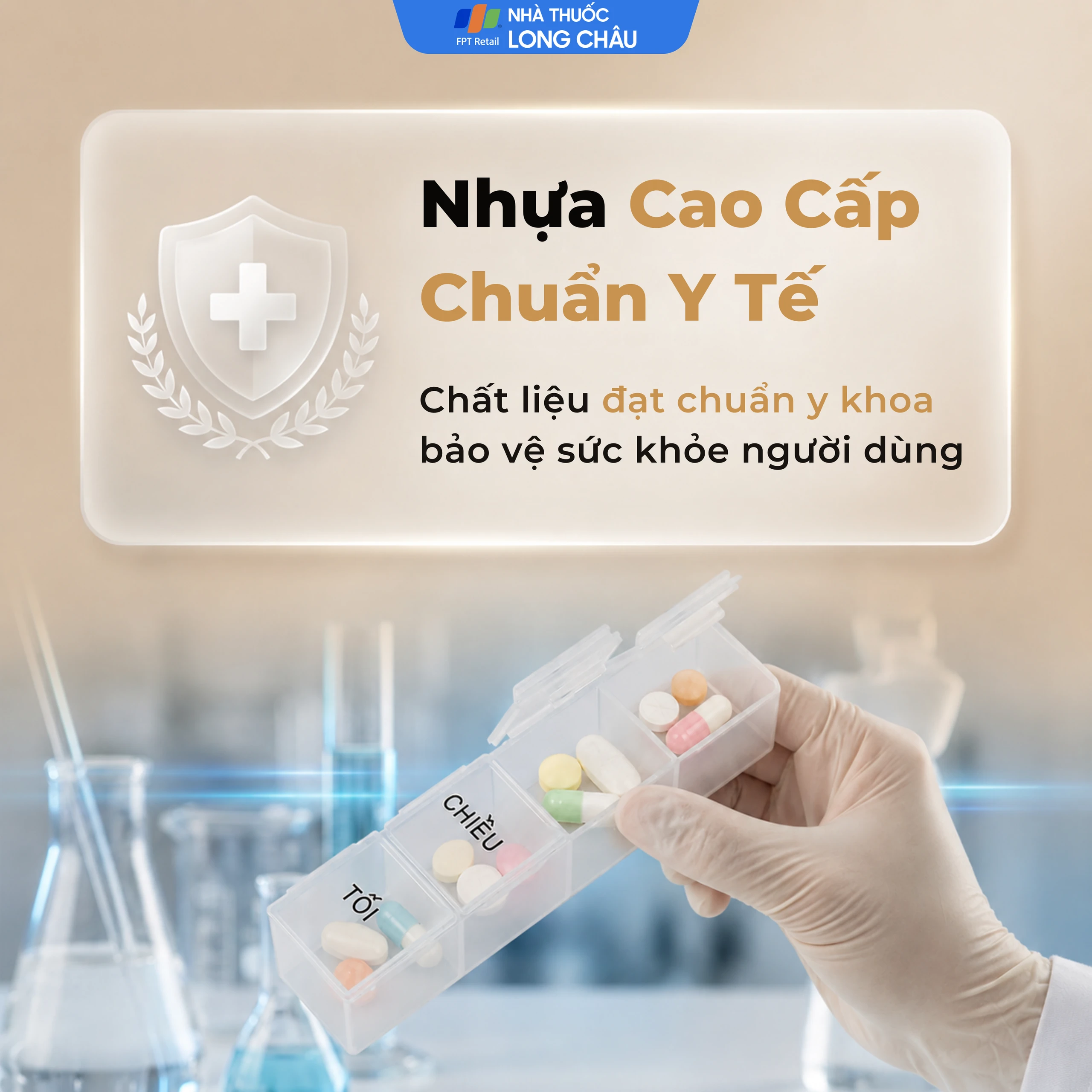 Hộp phân liều ngày 4 ngăn dài, nhỏ gọn, tiện dụng 3