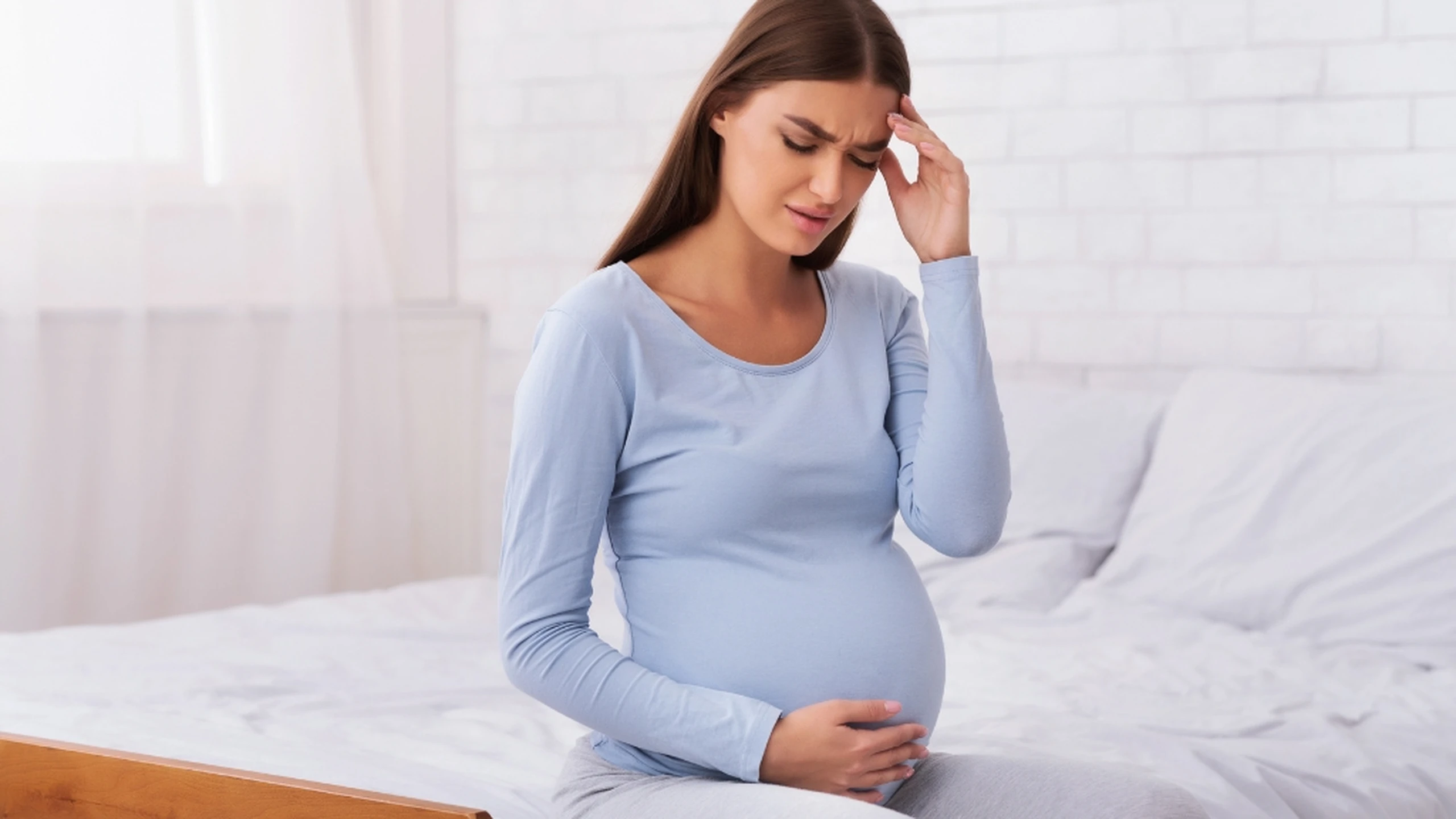 Dấu hiệu bà bầu thiếu sắt và canxi: Nhận biết sớm để bảo vệ sức khỏe mẹ và thai nhi