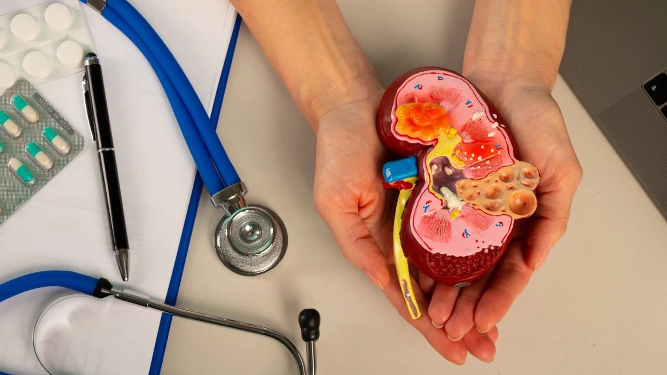 Điều chỉnh liều kháng sinh cho bệnh nhân suy thận và những điều cần biết