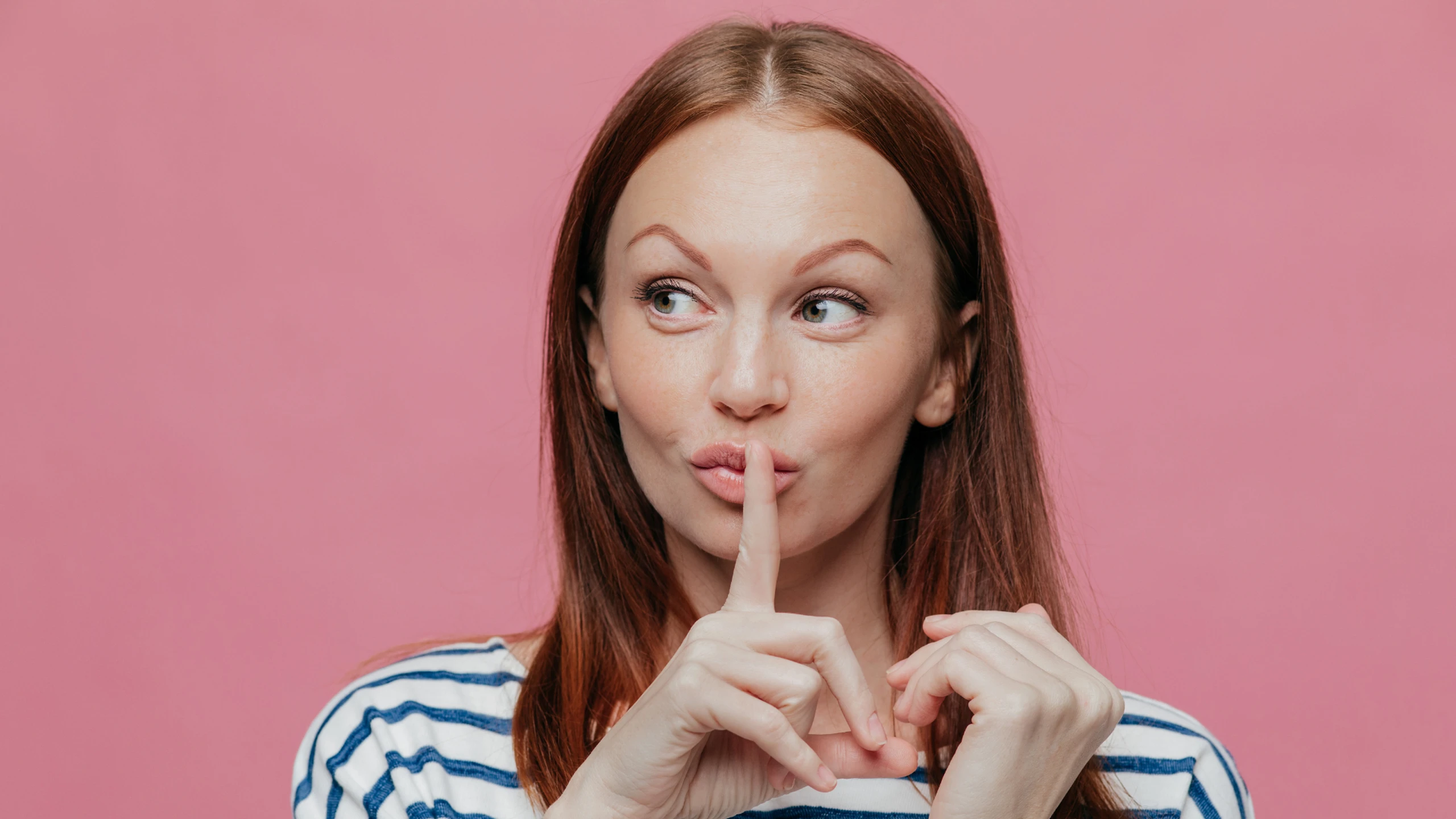 Lowkey là gì? Giải mã thuật ngữ Gen Z và cách dùng phổ biến