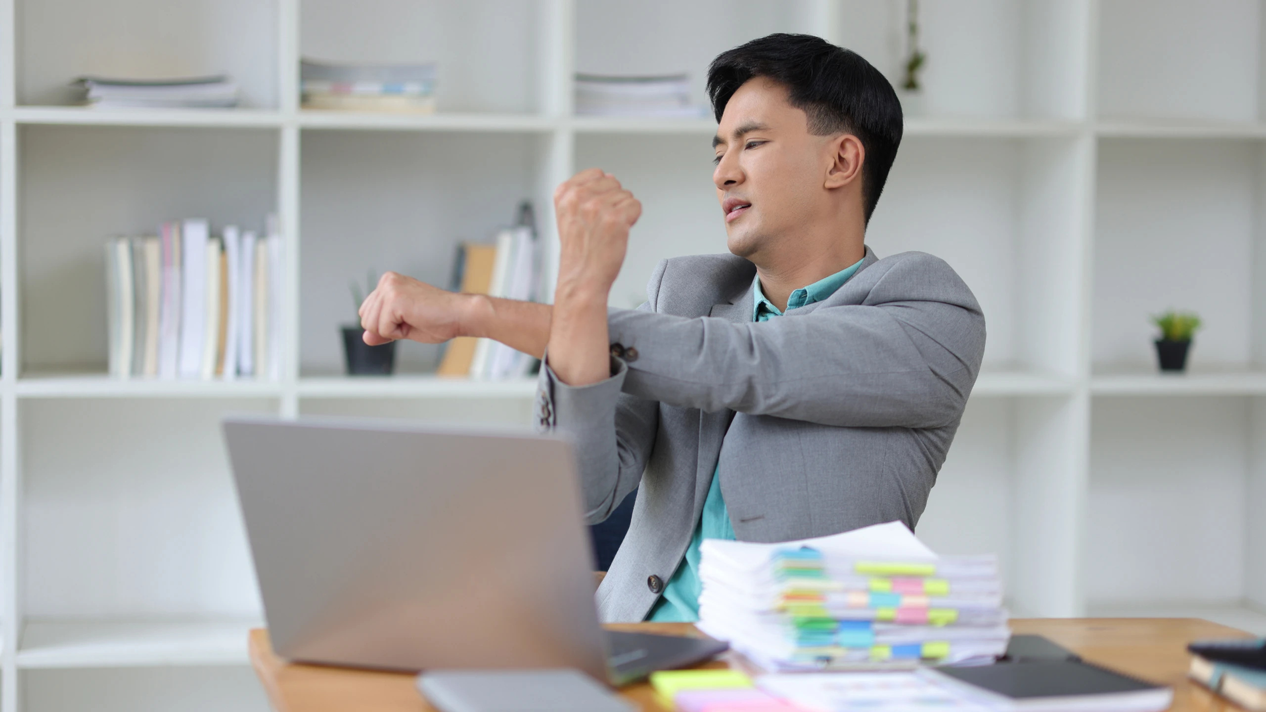Ngại tập vì bận rộn? 3 cách đơn giản để vận động nhiều hơn, hỗ trợ tinh thần
