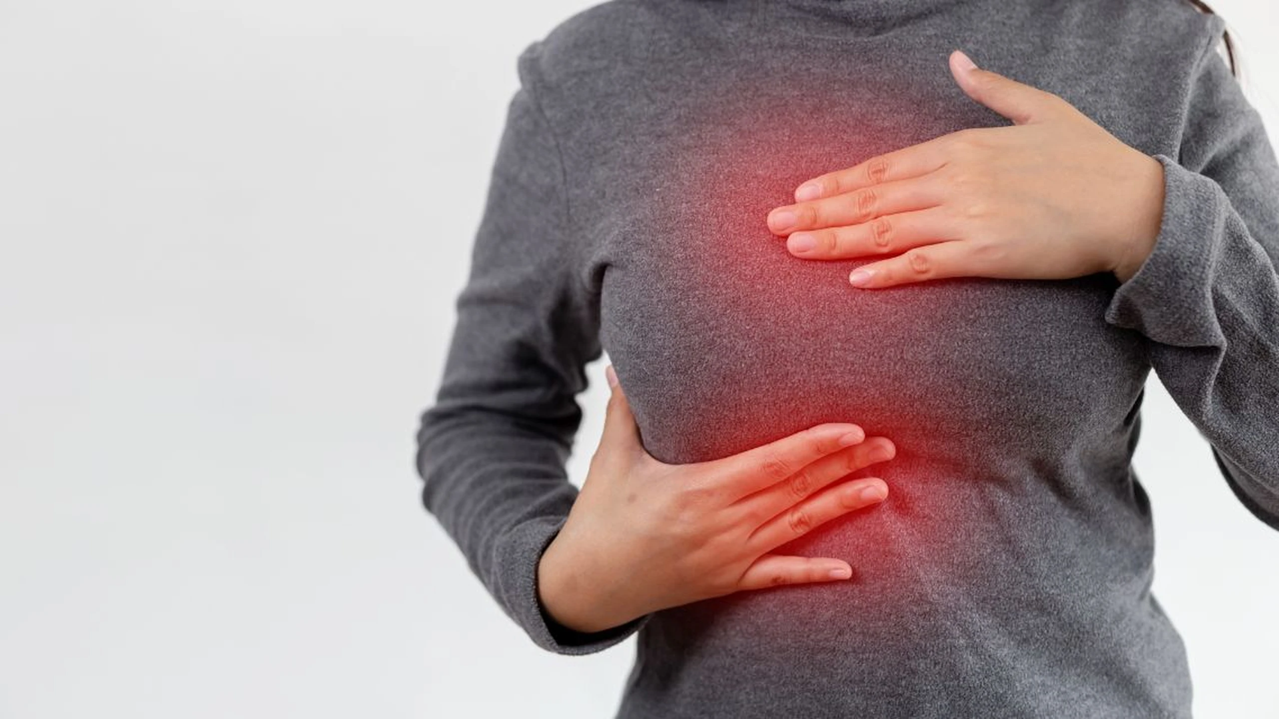 Nổi mụn xung quanh tuyến vú có phải ung thư không? Dấu hiệu cần lưu ý