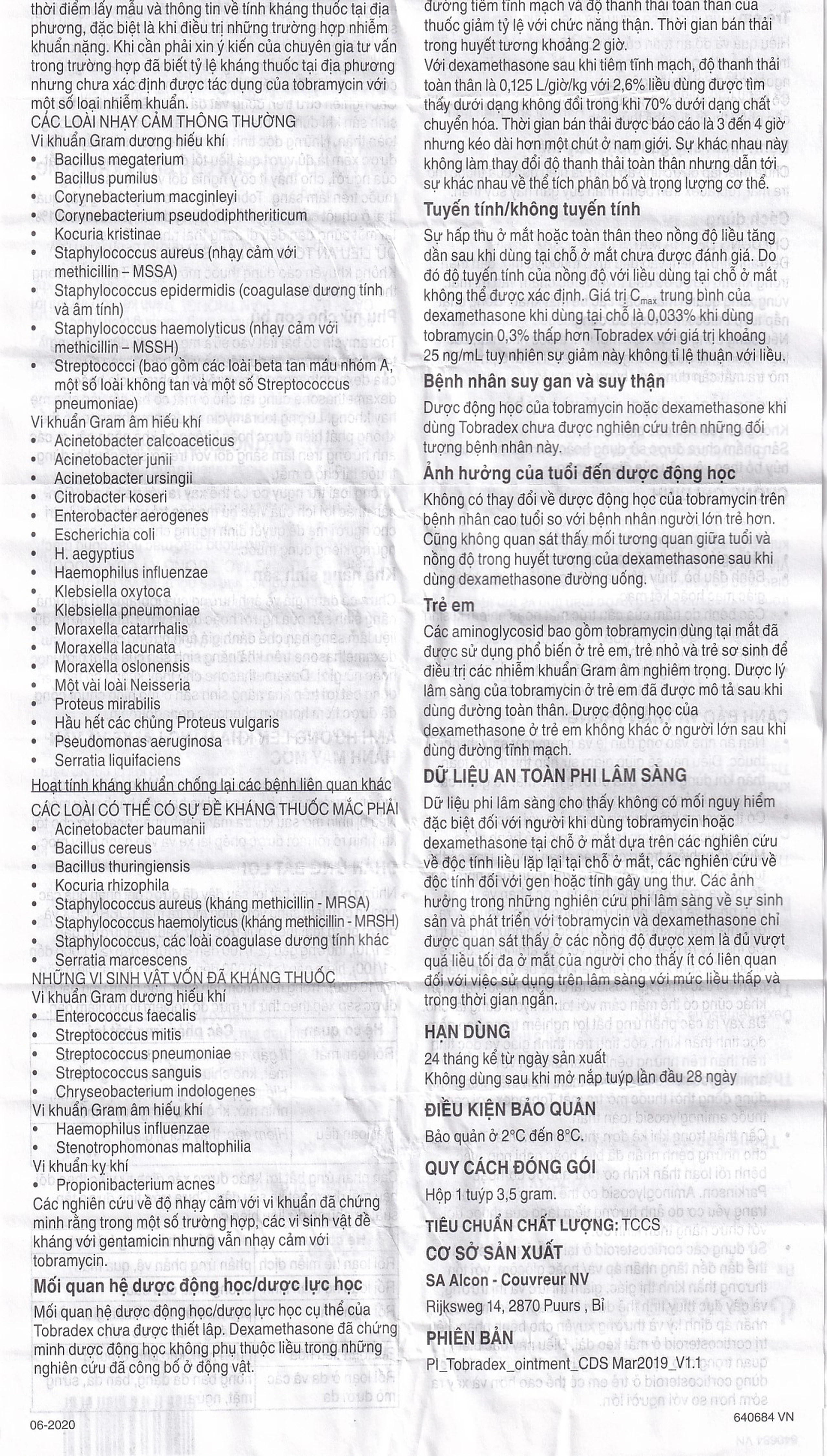 Thuốc mỡ tra mắt TobraDex Alcon điều trị viêm và nhiễm khuẩn (3,5g)