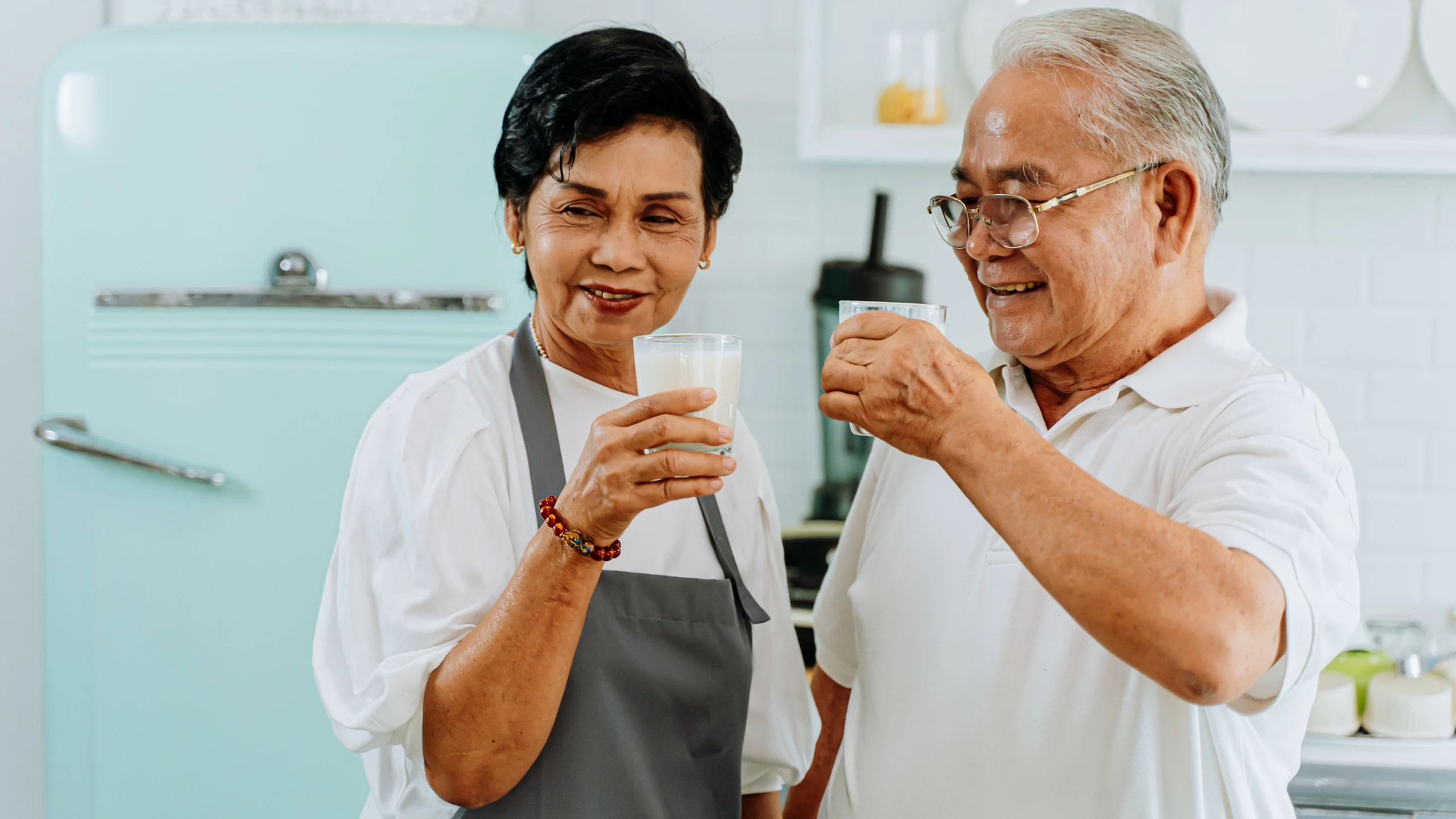 Top 5 sữa dinh dưỡng cho người già được tin dùng hiện nay