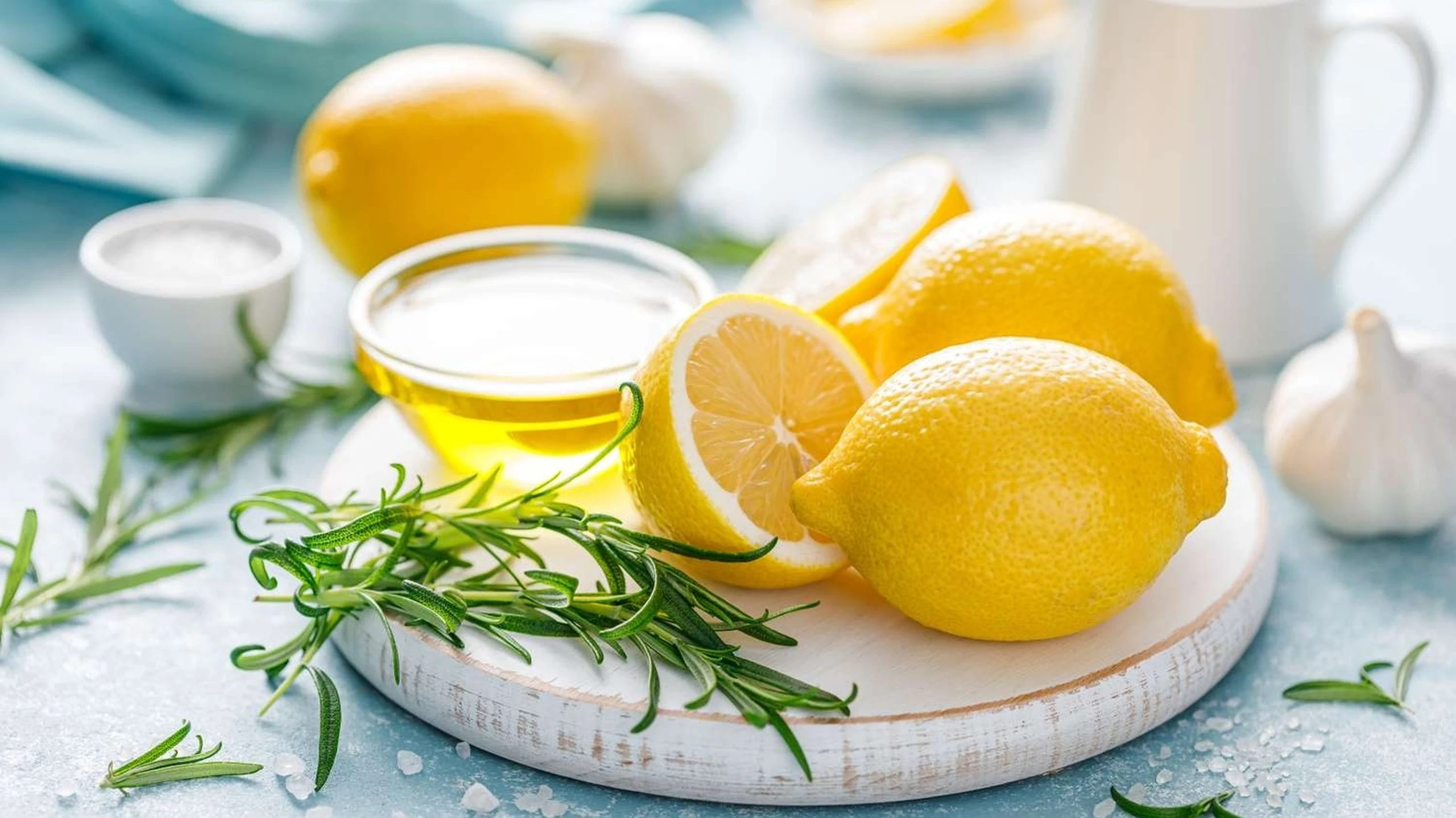Uống dầu oliu với chanh có tác dụng gì? Top 7 lợi ích có thể bạn chưa biết