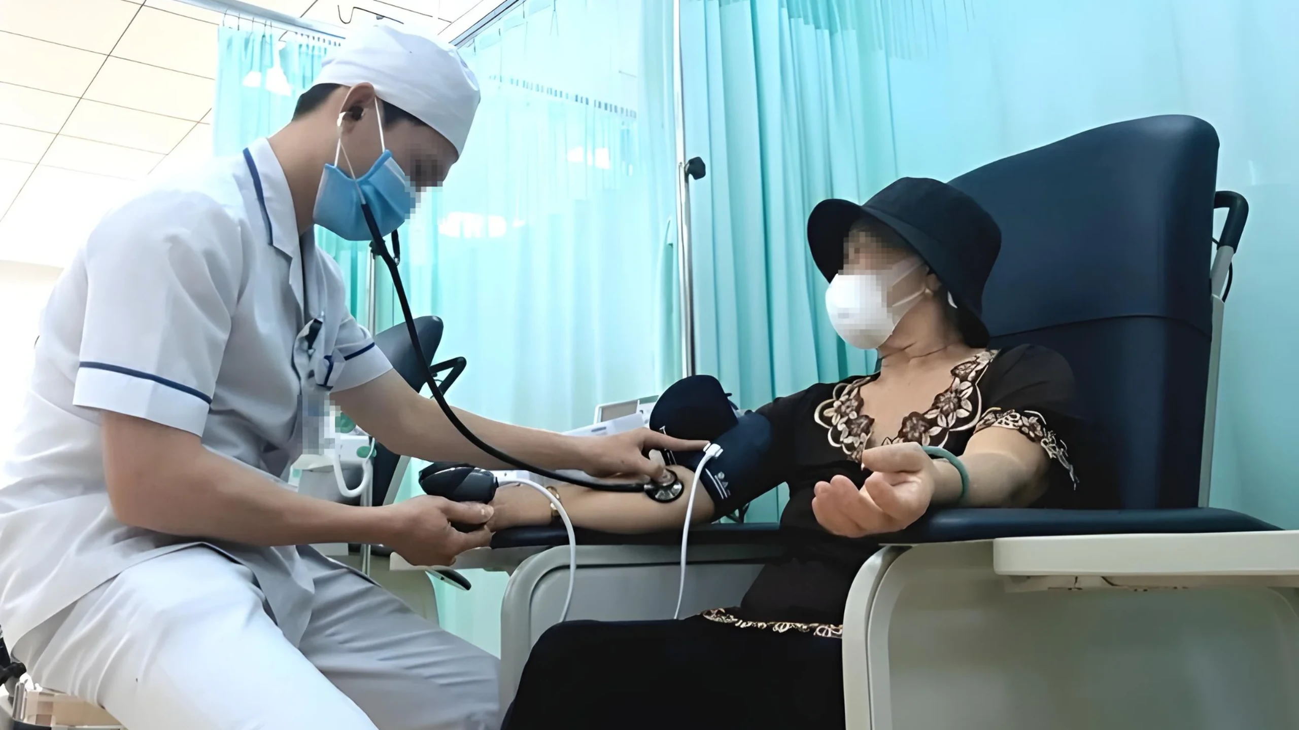 Việc tầm soát chưa thường xuyên khiến nhiều ca ung thư vú được phát hiện muộn