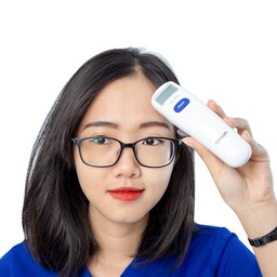 Nhiệt kế hồng ngoại đo trán Omron MC720