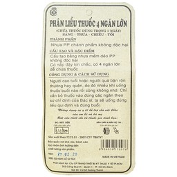 Hộp phân liều thuốc 4 ngăn vuông lớn giúp phân chia liều lượng thuốc trong ngày