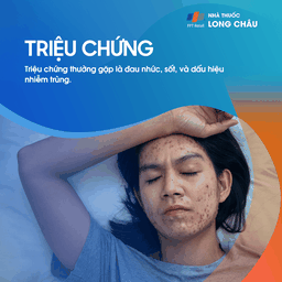 Triệu chứng bệnh mụn nhọt với mủ trắng nổi bật trên da