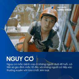 Người có tiền sử gia đình mắc bệnh tổ đỉa hoặc có hệ miễn dịch yếu là đối tượng có nguy cơ cao.