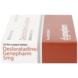 Thuốc Desloratadine 5mg Genepharm giảm các triệu chứng viêm mũi dị ứng, mày đay (2 vỉ x 15 viên)
