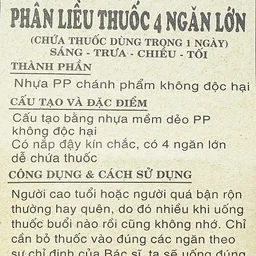 Hộp phân liều thuốc 4 ngăn vuông lớn giúp phân chia liều lượng thuốc trong ngày