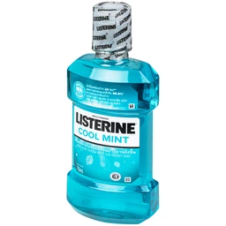 Nước súc miệng Listerine Cool Mint bảo vệ khoang miệng suốt 24h khỏi vi khuẩn hôi miệng, mảng bám, viêm nướu (750ml)
