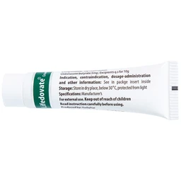 Kem bôi da Lifedovate Cream 0,05% Hadiphar điều trị các vết long eczema, viêm da (10g)