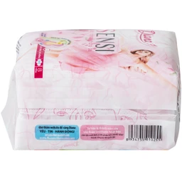 Băng vệ sinh Diana Sensi siêu mỏng cánh gói 8 miếng 3