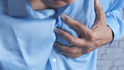 Nhồi máu cơ tim thất phải là gì? Nguyên nhân, triệu chứng và cách điều trị 3