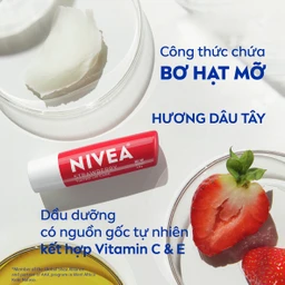 Son môi dưỡng ẩm Nivea Strawberry Shine 4.8g 3