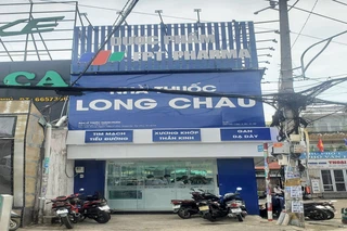 Nhà Thuốc FPT Long Châu 225 Thoại Ngọc Hầu (Đối Diện Siêu Thị Go), P. Phú Thạnh, Q. Tân Phú, TP. Hồ Chí Minh