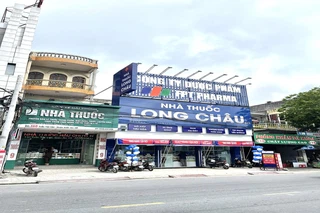 Nhà Thuốc FPT Long Châu 138 Trần Tất Văn (Đối Diện Cổng Bệnh Viện Kiến An), P. Phù Liễn, Q. Kiến An, TP. Hải Phòng