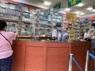 Nhà thuốc FPT Long Châu 223B Cống Quỳnh, P. Nguyễn Cư Trinh, Quận 1