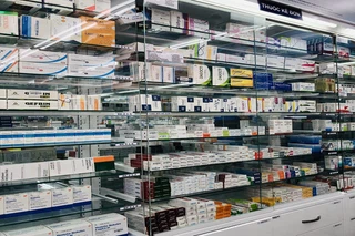 Nhà Thuốc FPT Long Châu 111 Trương Quyền (Ngay Ngã Tư Quốc Tế), P. 2, TP. Tây Ninh, Tỉnh Tây Ninh