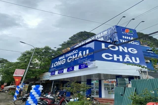 Nhà Thuốc FPT Long Châu 99 Khu Tâm Đức (Ngã Ba Tân Lạc), TT. Mãn Đức, H. Tân Lạc, Tỉnh Hoà Bình