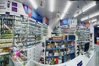 Nhà Thuốc FPT Long Châu 23 Lê Công Thanh (Ngã Ba Lê Công Thanh - Trần Hưng Đạo), P. Trần Hưng Đạo, TP. Phủ Lý, Tỉnh Hà Nam
