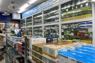 Nhà Thuốc FPT Long Châu 111 Thái Thịnh (Đầu Ngõ Thái Thịnh 1), P. Thịnh Quang, Q. Đống Đa, TP. Hà Nội