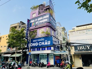 Nhà Thuốc FPT Long Châu 93 Huỳnh Mẫn Đạt, P. 7, Q. 5, TP. Hồ Chí Minh