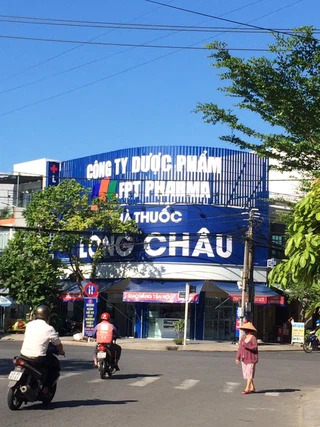 Nhà thuốc Long Châu số 26 Hoàng Việt, P. An Hải Bắc, Q. Sơn Trà, TP. Đà Nẵng