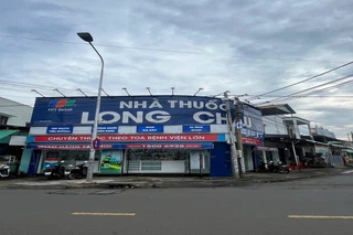Nhà Thuốc FPT Long Châu 36 Trần Phú (101 Đinh Tiên Hoàng), P. Xuân An, TP. Long Khánh, Tỉnh Đồng Nai