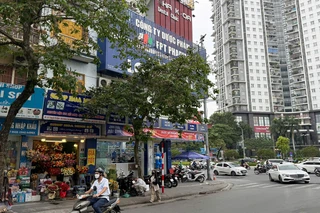Nhà Thuốc FPT Long Châu 25 Trần Duy Hưng (Ngã Ba Nguyễn Thị Định, Đối Diện Toà Eurowindow), P. Trung Hòa, Q. Cầu Giấy, TP. Hà Nội