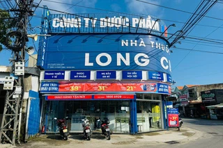 Nhà Thuốc FPT Long Châu 02 Hồ Quý Ly (Ngay Ngã Tư Ba La), Thôn 2, X. Nghĩa Dõng, TP. Quảng Ngãi, Tỉnh Quảng Ngãi