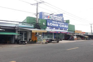 Nhà Thuốc FPT Long Châu 421 Quốc Lộ 80 (Cạnh Bến Đò Mỹ Lâm), P. Vĩnh Thông, Tỉnh An Giang