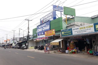 Nhà Thuốc FPT Long Châu 421 Quốc Lộ 80 (Cạnh Bến Đò Mỹ Lâm), P. Vĩnh Thông, Tỉnh An Giang