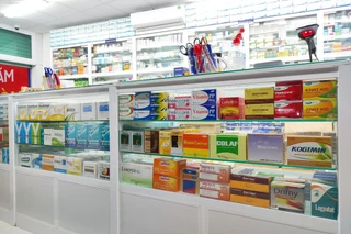 Nhà Thuốc FPT Long Châu 142 Mạc Thiên Tích, P. Hà Tiên, Tỉnh An Giang