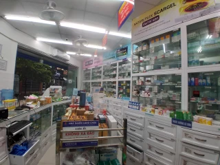 Nhà Thuốc FPT Long Châu 8 Trần Huy Liệu, P. Nam Định, Tỉnh Ninh Bình