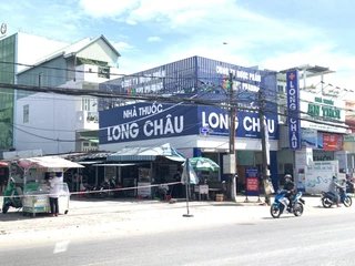 Nhà Thuốc FPT Long Châu 294A Cách Mạng Tháng 8, P. Bình Thủy, TP. Cần Thơ